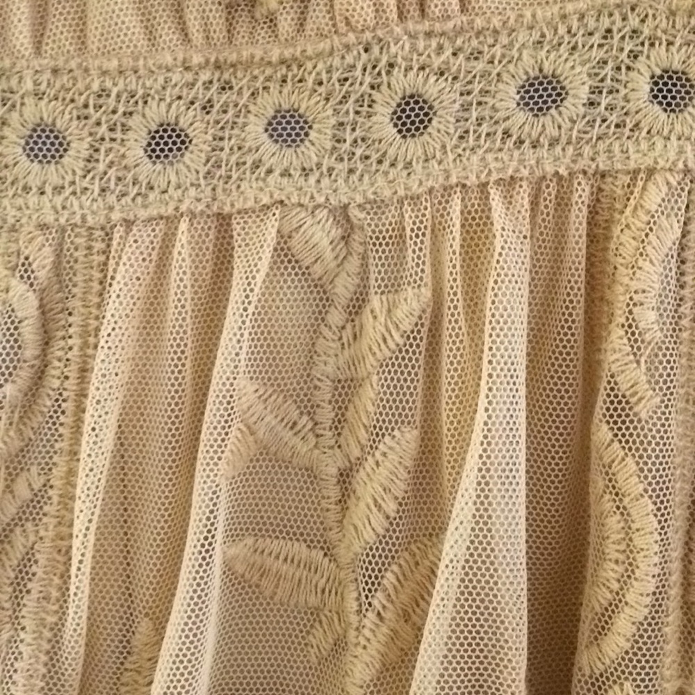 Dress - Picture 4 of 8